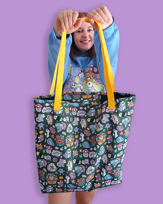Hibernation Time All-Over Print Large Tote Bag with Inner Pocket - Free UK, USA and EU Shipping